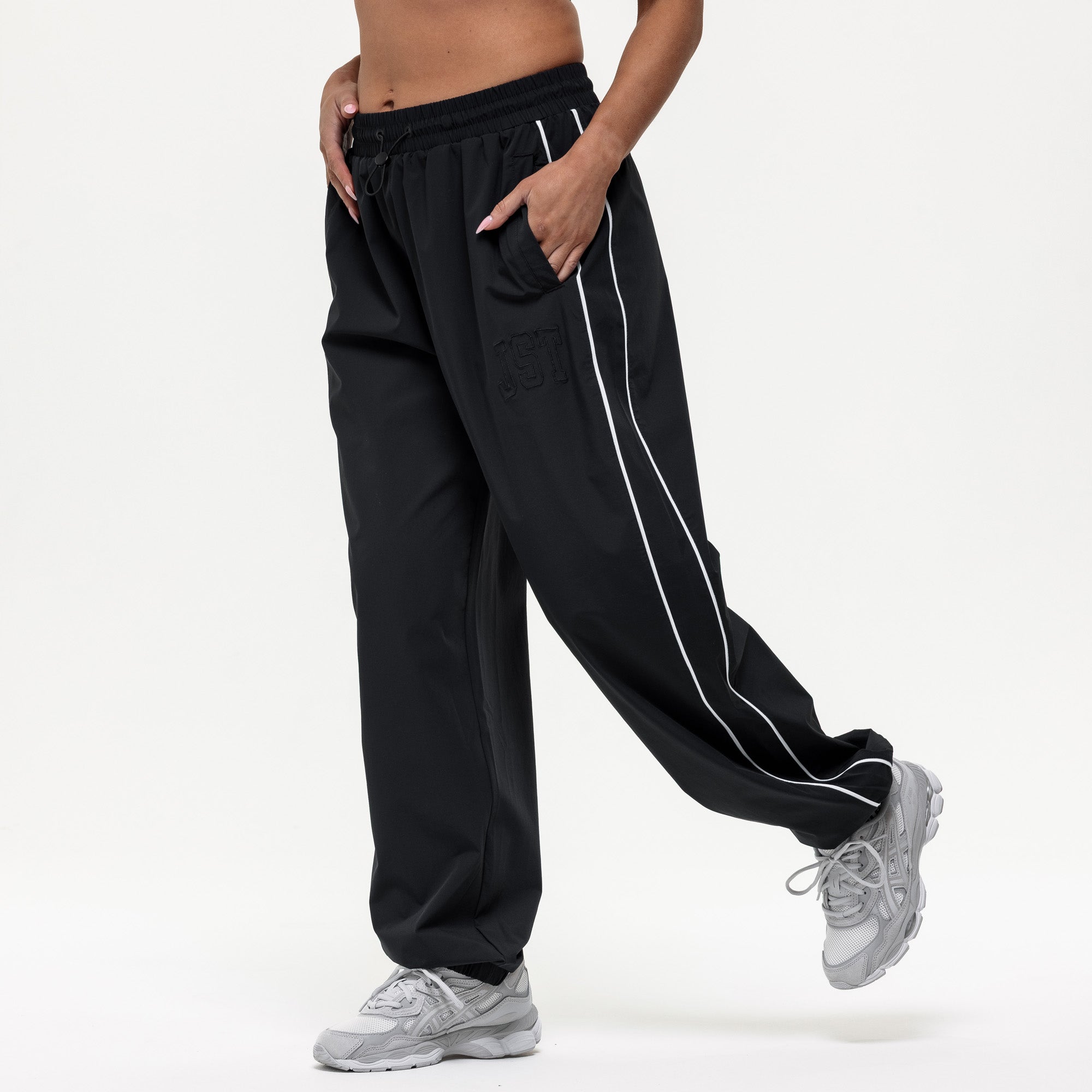 Courtside Track Pants - Black/White