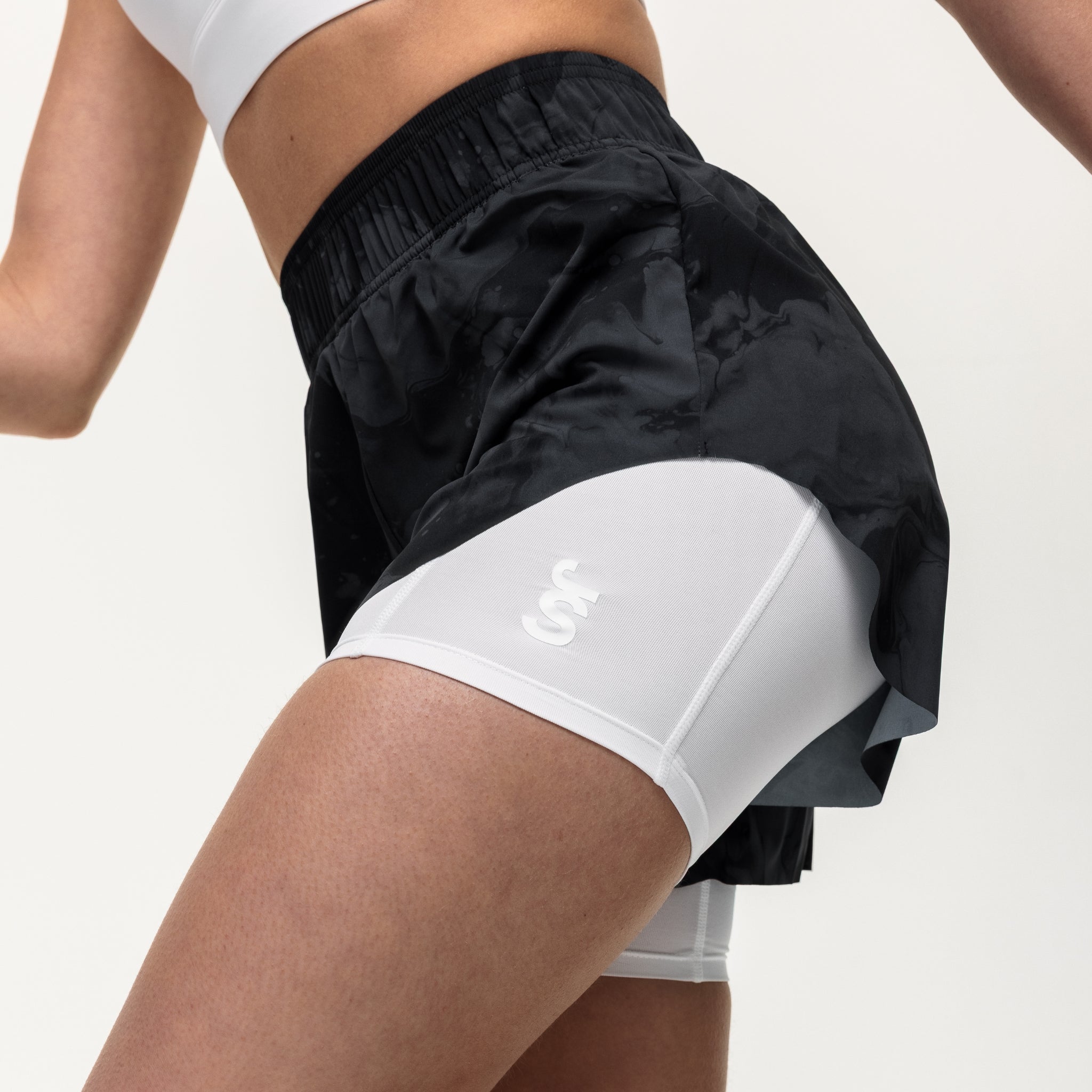 Run The Distance 2-in-1 Shorts - Slate Marble